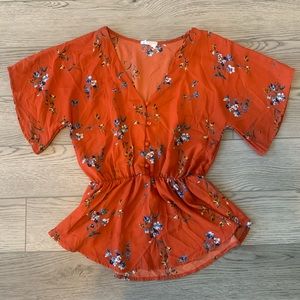 Extra small sienna sky stretchy waist red floral blouse